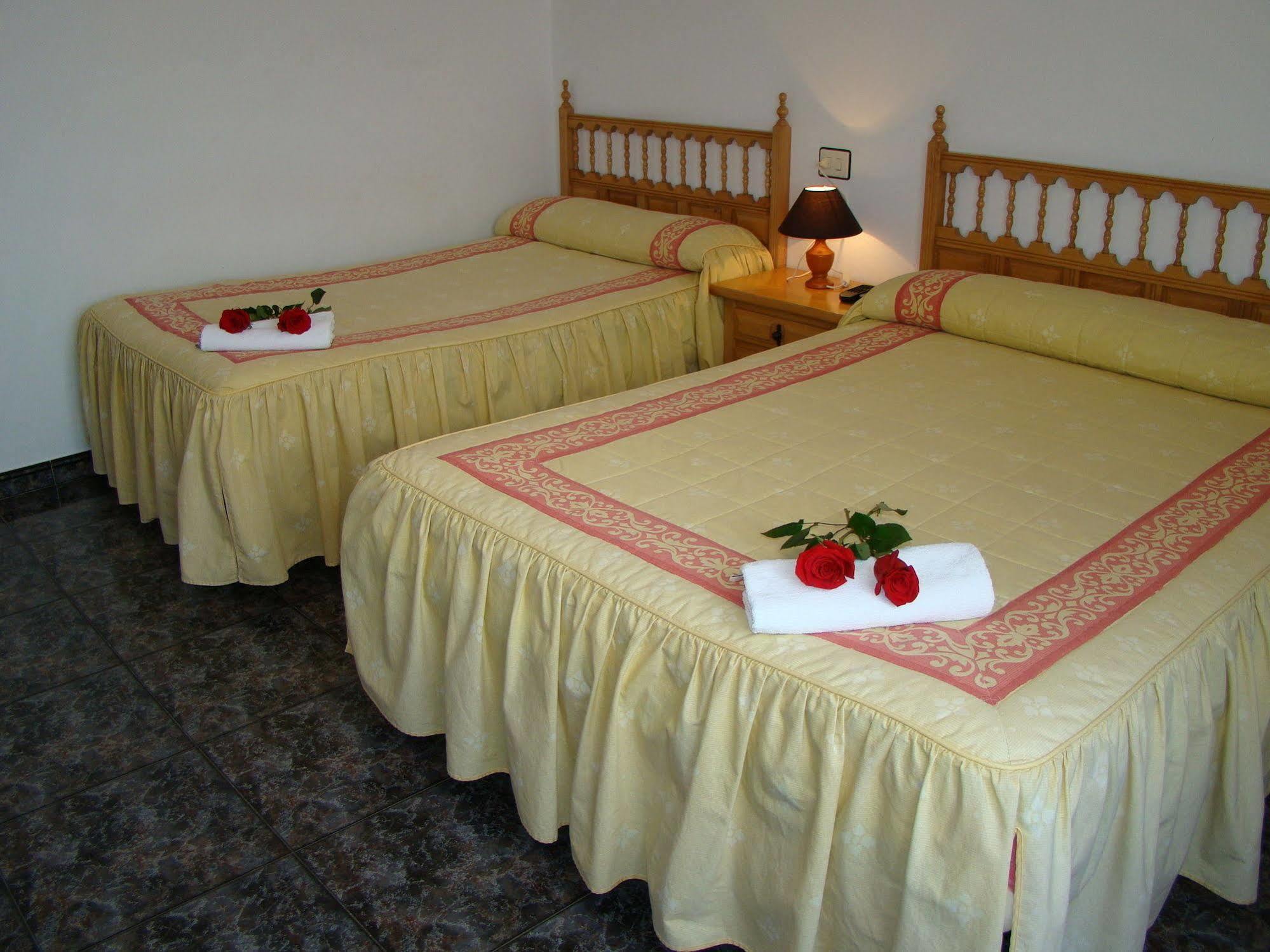 Hostal San Roque Vera Dış mekan fotoğraf